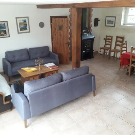 Au Pré Du Mont St Michel