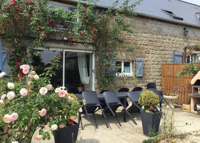 Au Pre Du Mont St Michel بيت للعطل *